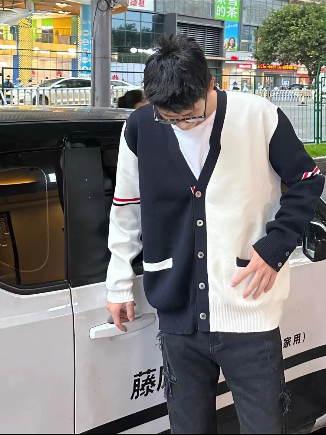 ：M 33（TB ） THOM BROWNE .TB Classic Breathable Same Style ：White/Gray Size：1/2/3/4